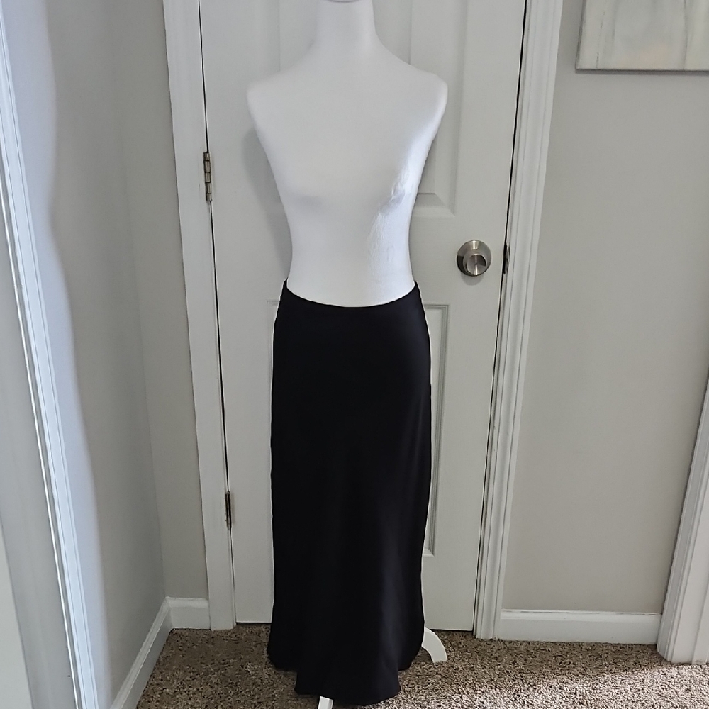 Elegant Black Midi Skirt